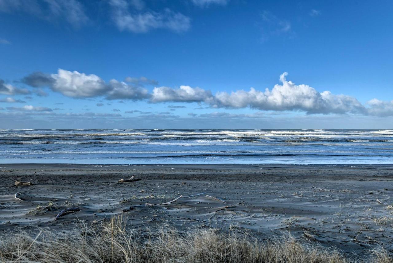 Eagles View Condo In Ocean Shores With 3 Balconies 외부 사진